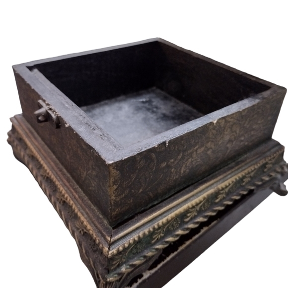 Mantel‎ Clock/Jewelry Box - Picture 6 of 12